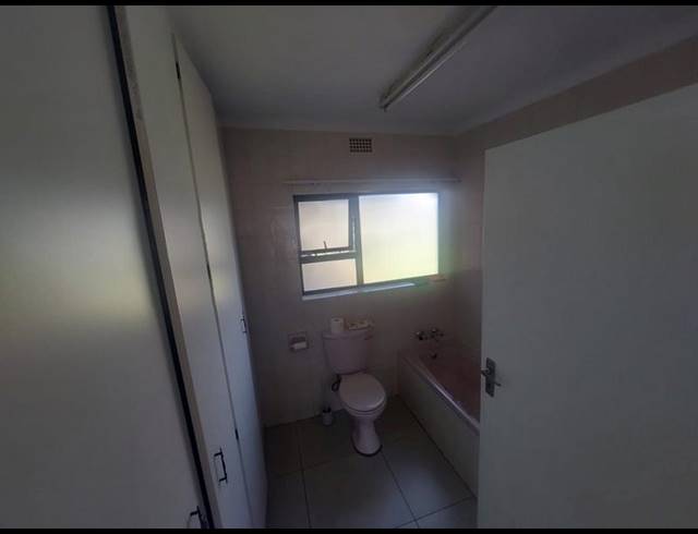 5 BEDROOM HOUSE FOR SALE IN GREENHILLS